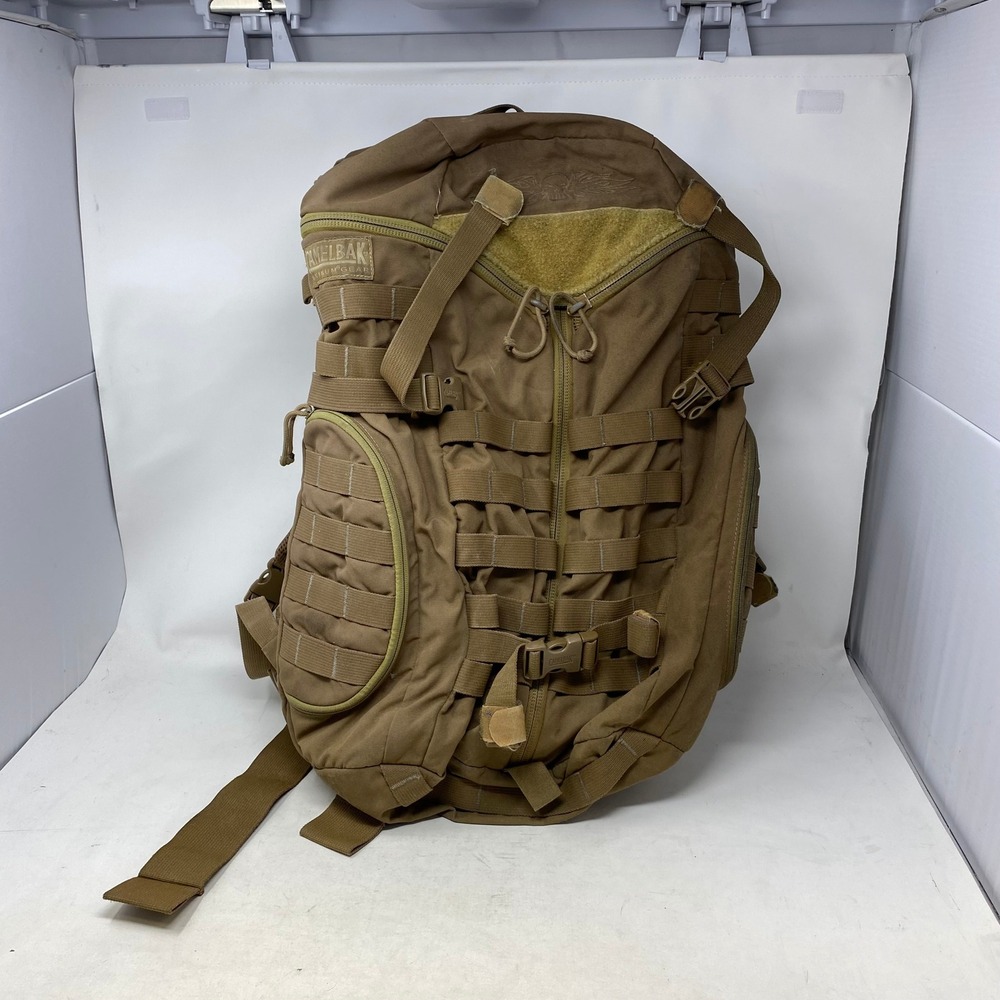 Camelbak Maximum Gear TriZip‎ Tactical Backpack Coyote Tan MOLLE Hiking Rucksack